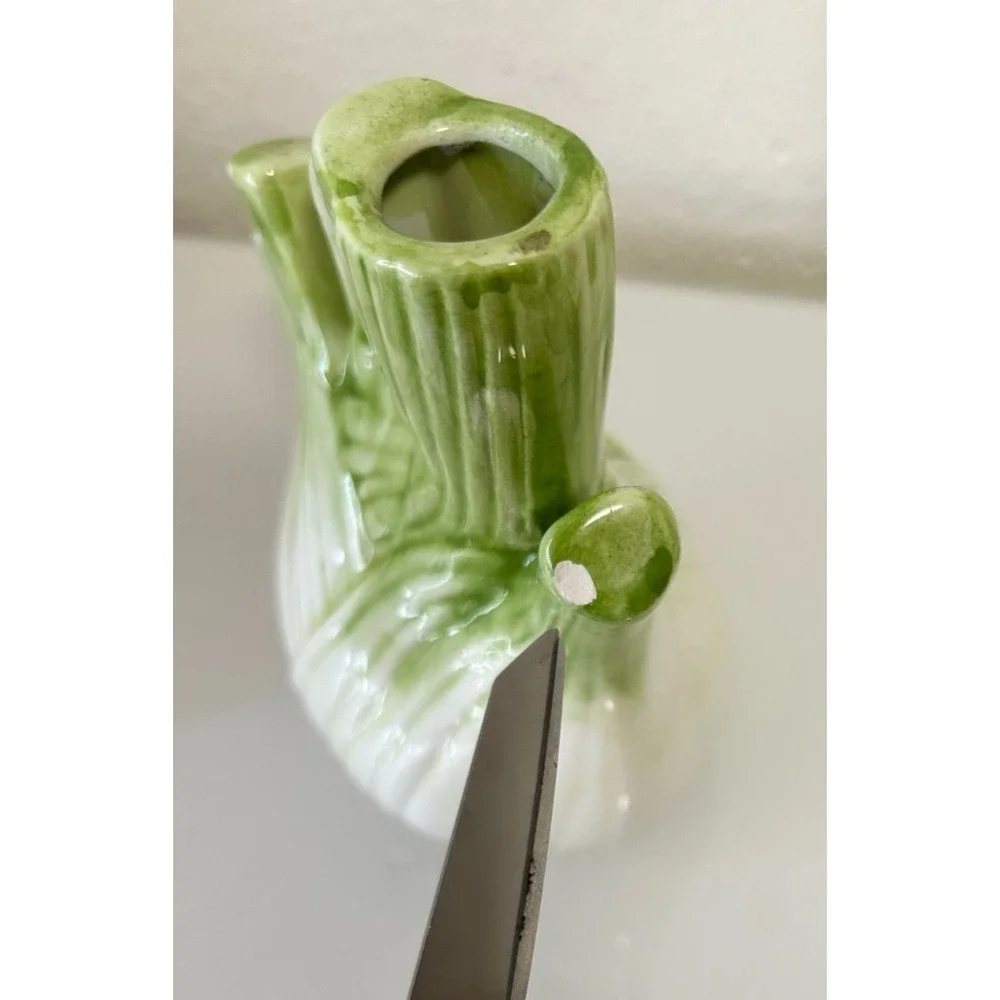 Vietri Italy Fennel Bulb Bud Vase Ceramic Vegetable Italian Pottery Green Chip*